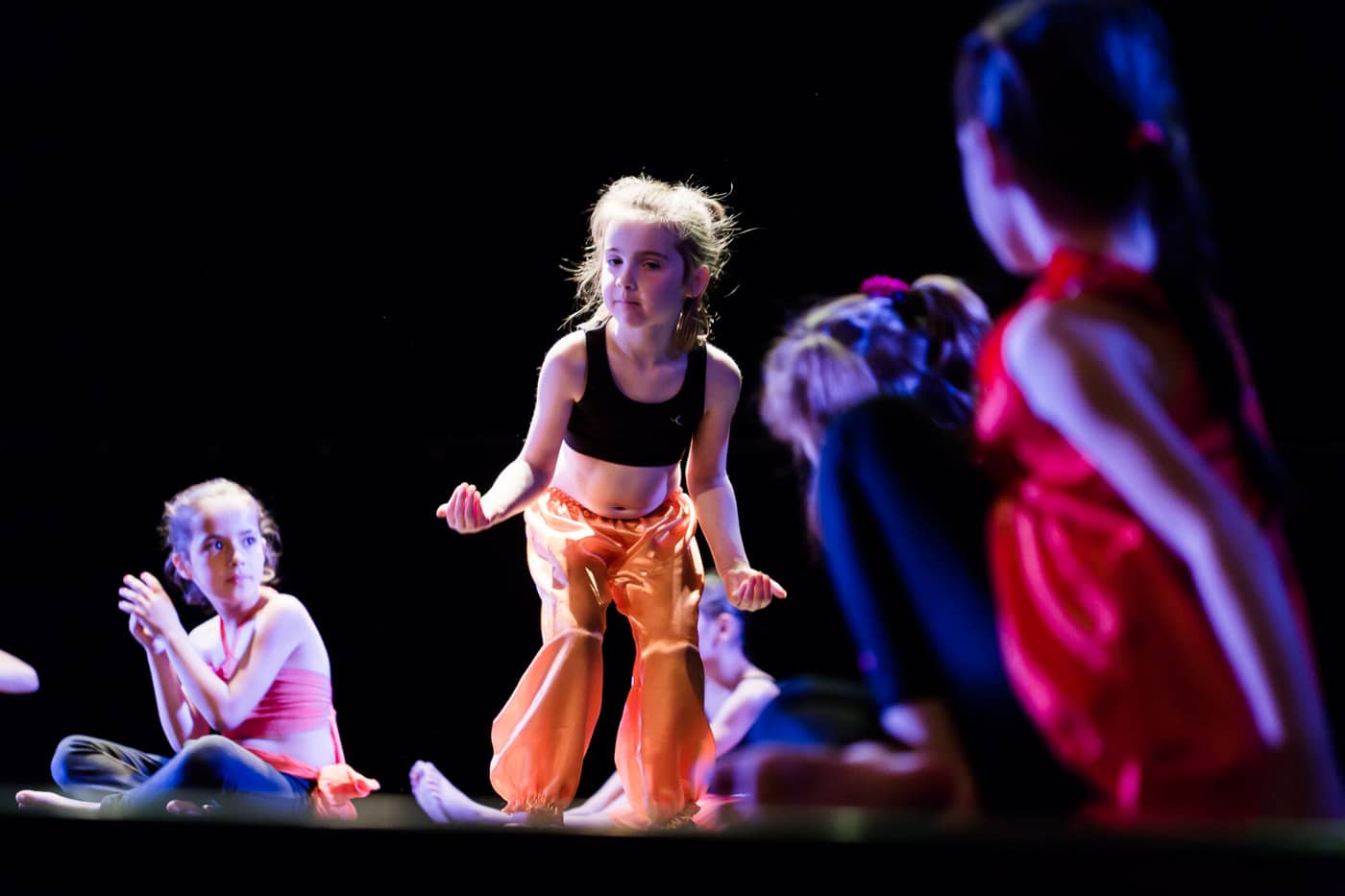 spectacle-de-danse-a-la-rotative-eleves-du-centre-d-animation-de-buxerolles