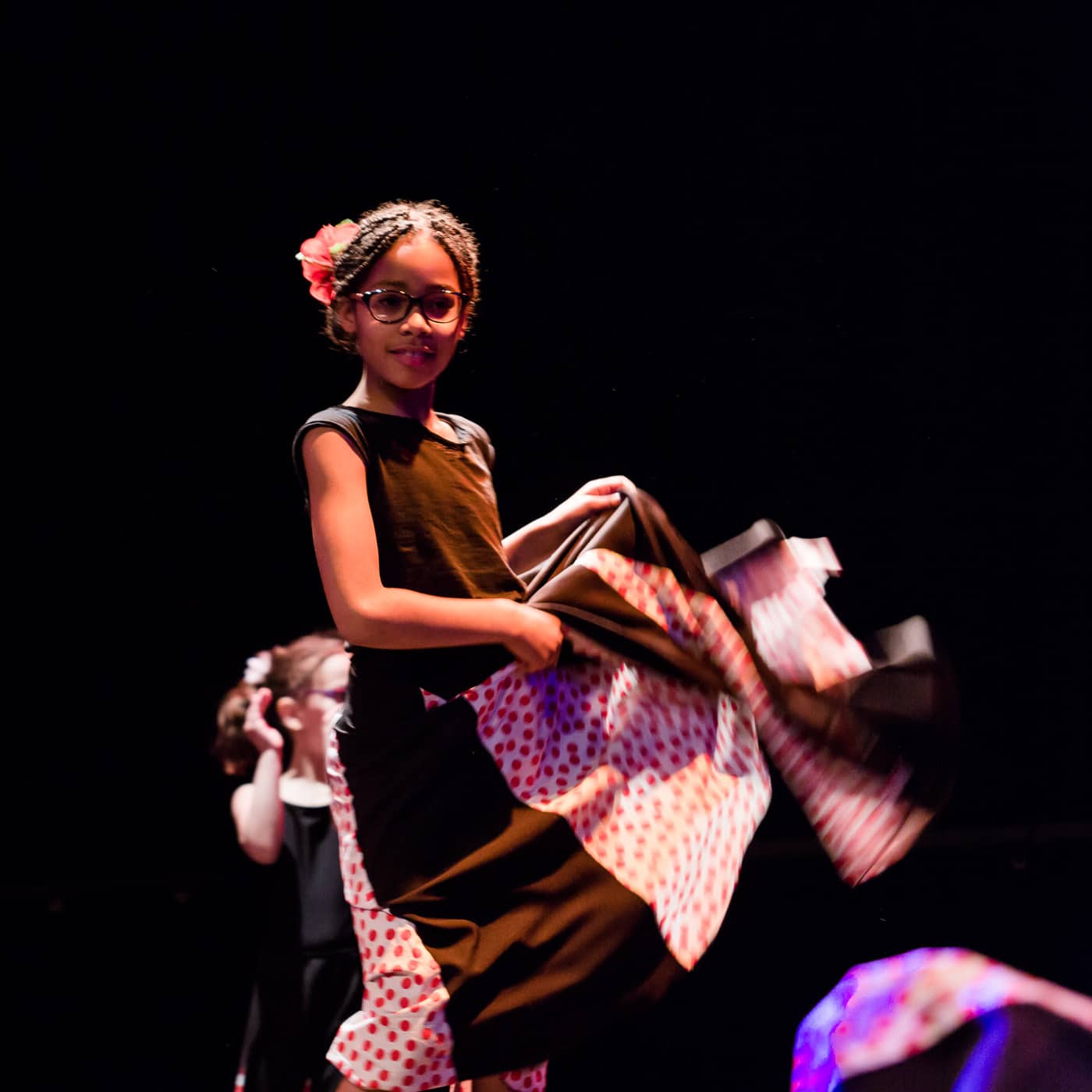 spectacle-de-danse-a-la-rotative-eleves-du-centre-d-animation-de-buxerolles
