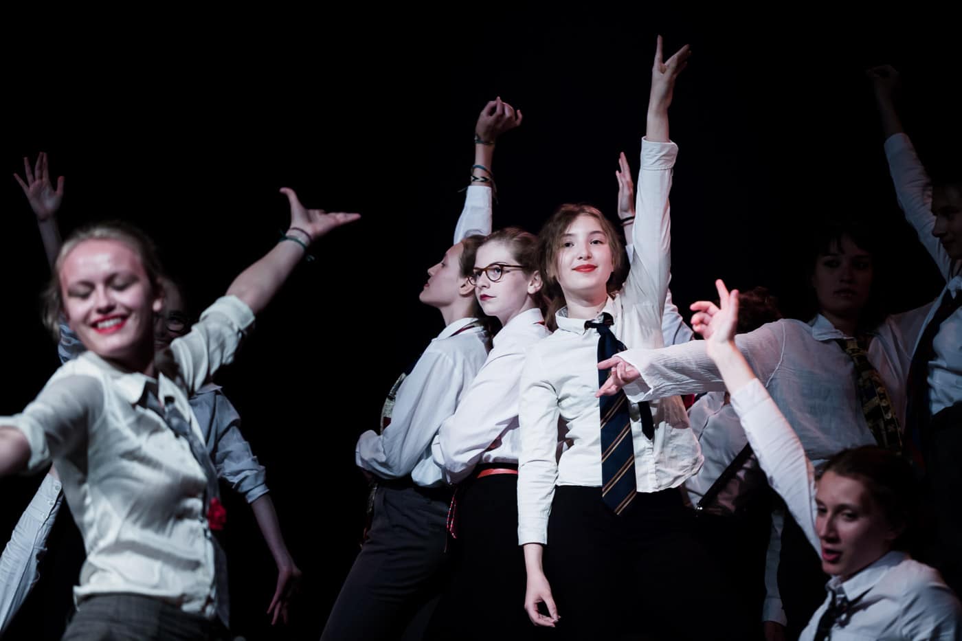 spectacle-de-danse-a-la-rotative-eleves-du-centre-d-animation-de-buxerolles